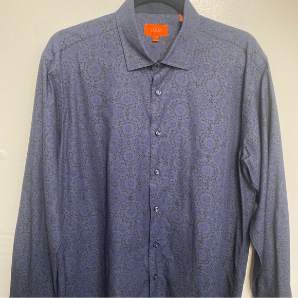Tallia Baroque Button Up Shirt - Picture 2 of 12